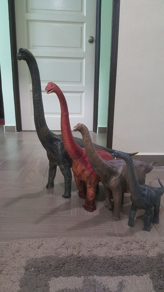 feathered brachiosaurus